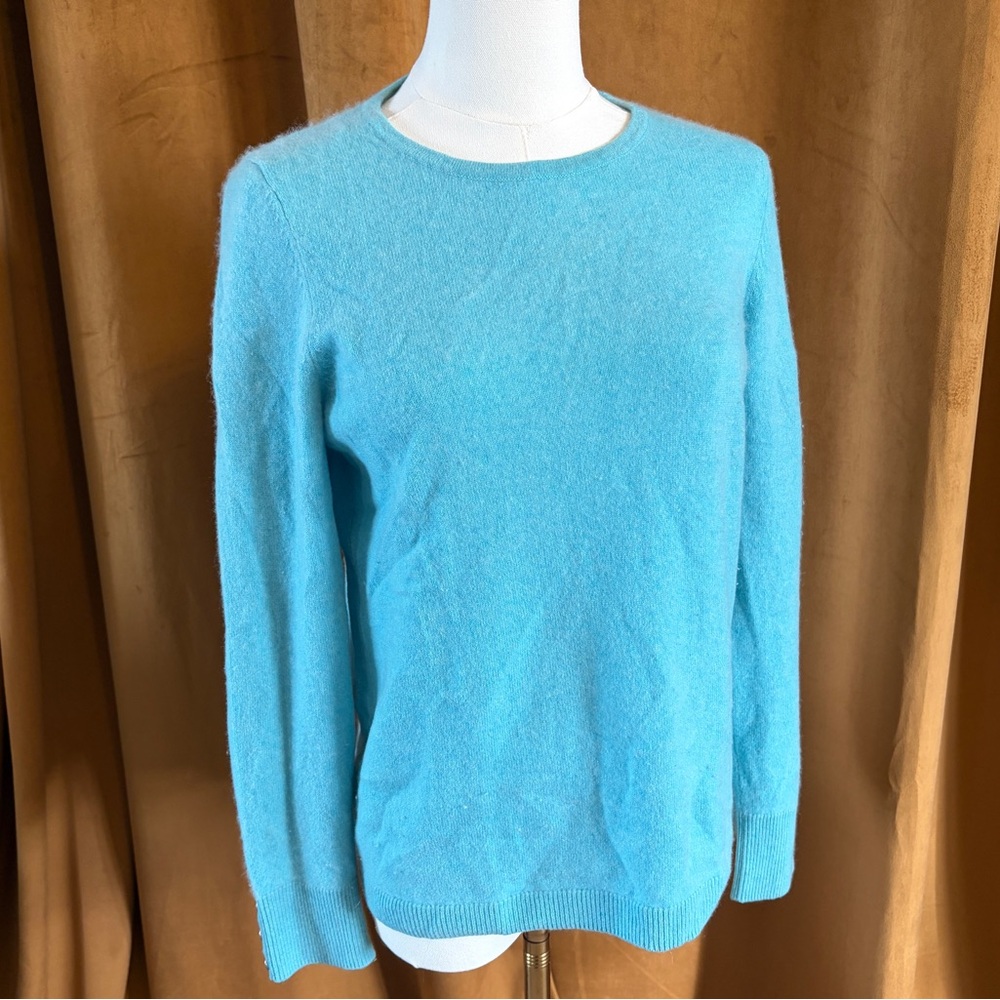 100% Cashmere Crewneck Classic Soft Luxury Minimalist Preppy Talbots Sweater